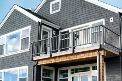 Bronze Aluminum Picket Railing – Beaverton, OR