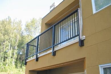 Bronze Aluminum Picket Railing – Bellevue, WA