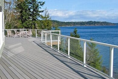 White Solid Glass Railing – Kirkland, WA