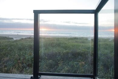 Black Solid Glass Railing – Manzanita, OR