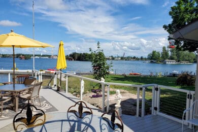 White Aluminum Cable Railing – Wellesley Island, NY